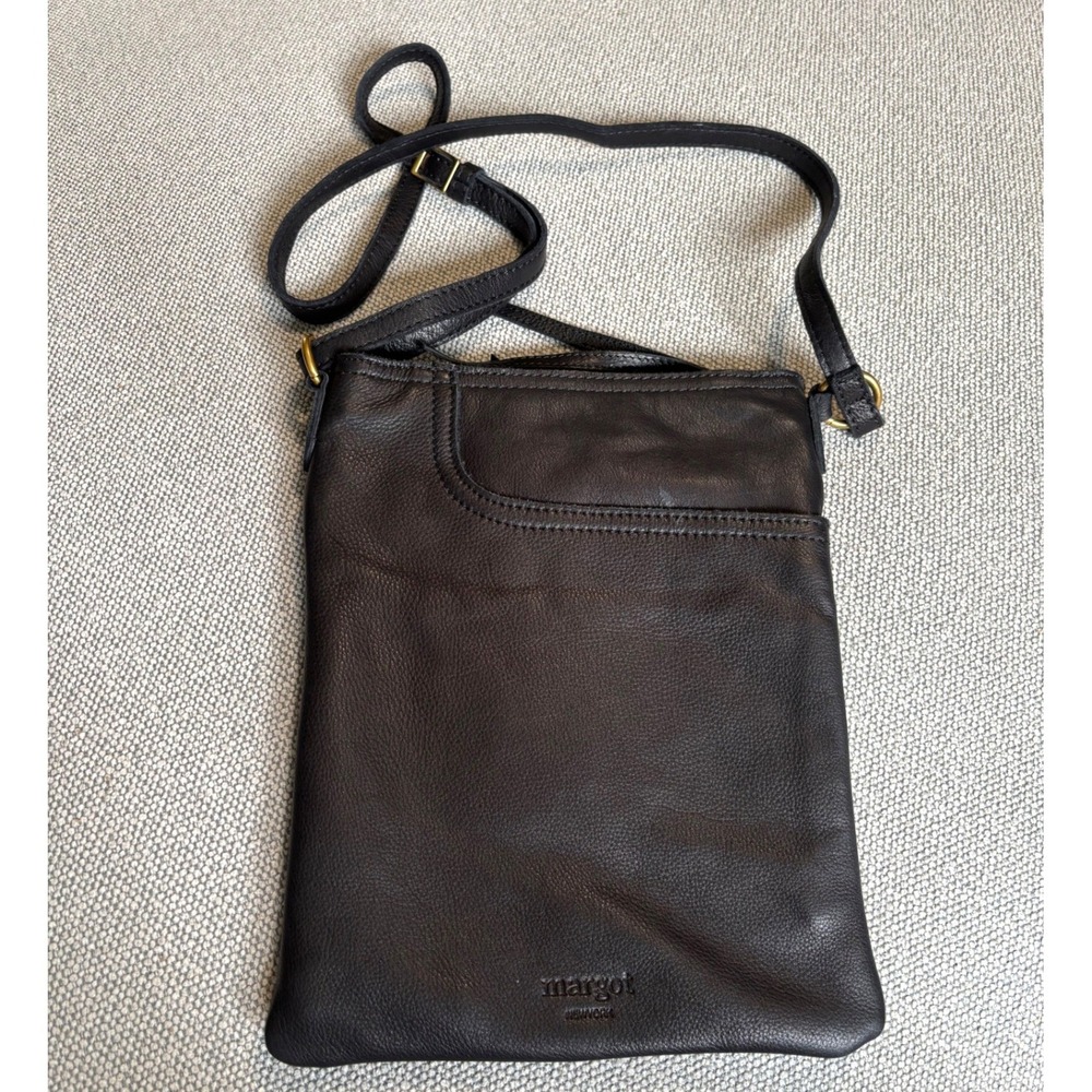 Margot New York Black Leather Crossbody Bag Slim Messenger Card Slots